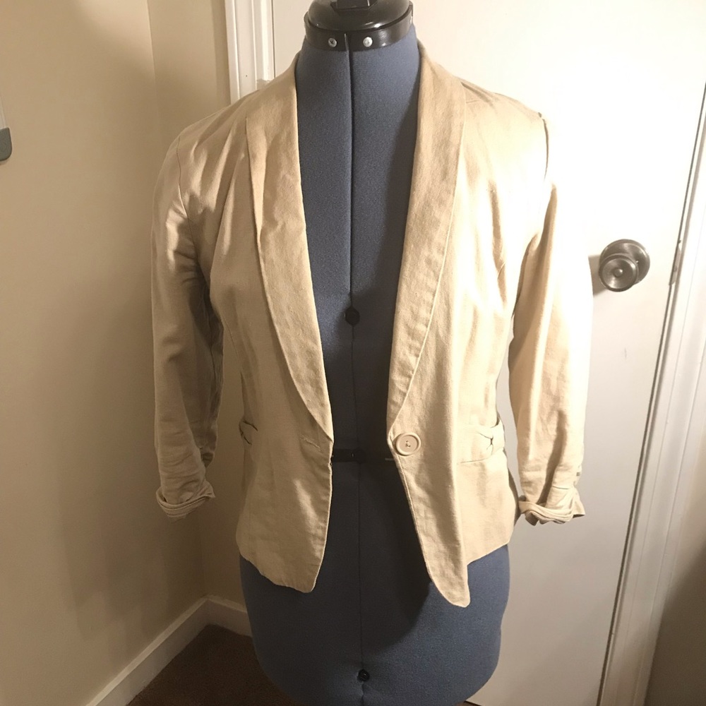 Women’s Khaki Blazer